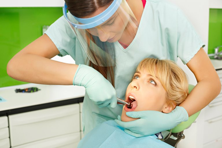 What Is A Dry Socket After A Tooth Extraction? Holzinger Perio